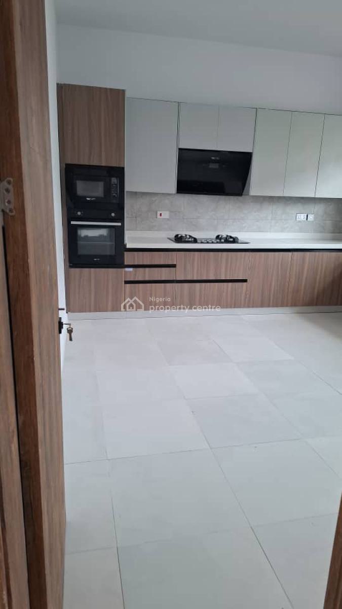 5 Bedrooms Serviced Terraced Duplex, Waterfront, Off Admiralty Road, Lekki Phase 1, Lekki, Lagos, Terraced Duplex for Rent
