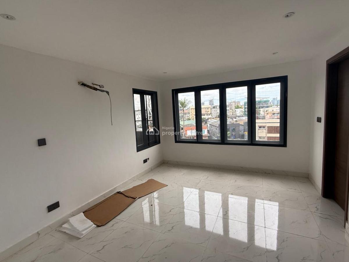 6 Units of 2 Bedroom Flats, En-suite, Off Keffi Street, Ikoyi, Lagos, Flat / Apartment for Sale