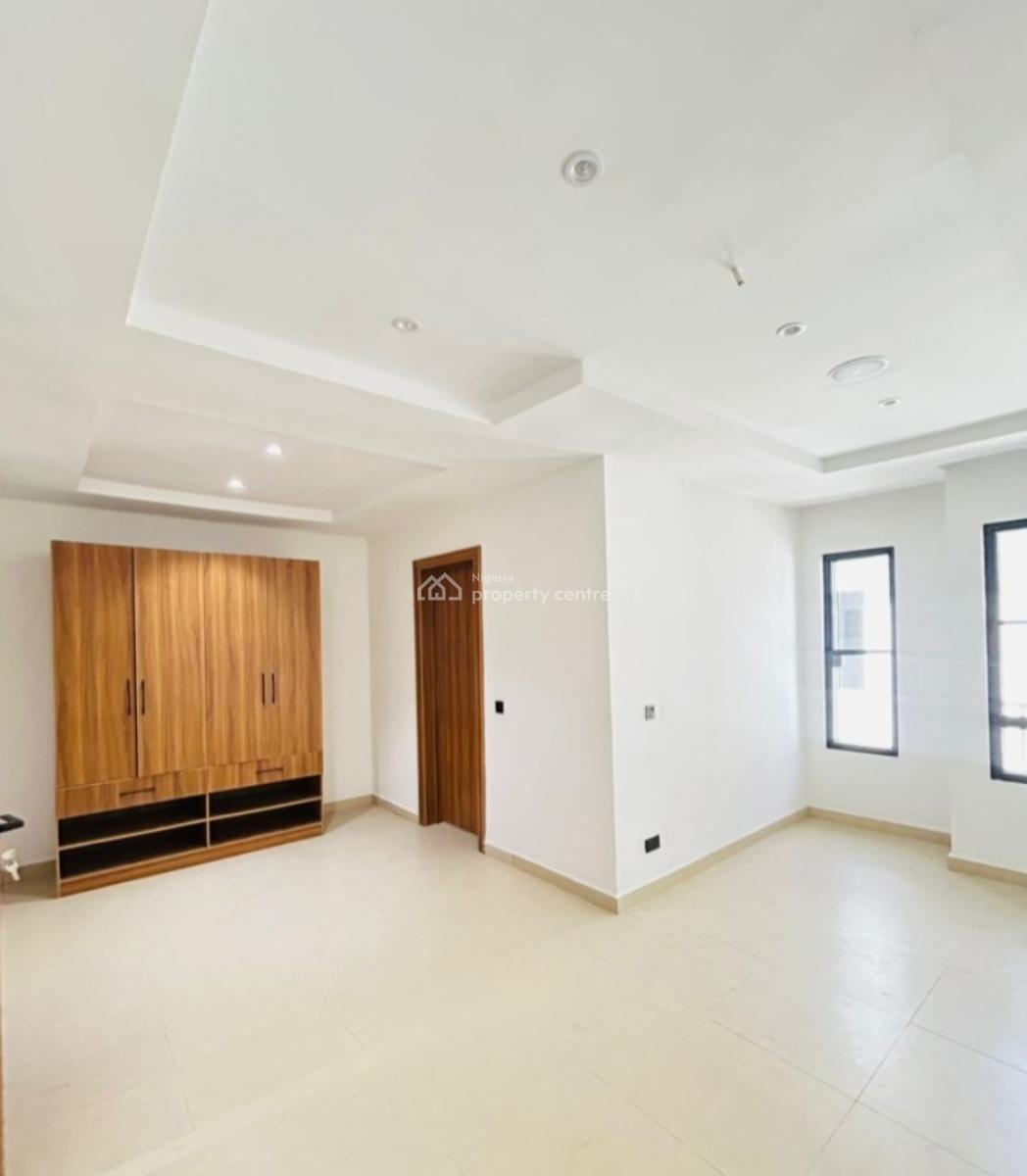 Brand New and Serviced 2 Bedroom En-suite Flat with Fitted Open Kitche, Before Chevron Drive 2nd Toll Gate Axis, Osapa, Lekki, Lagos, Flat / Apartment for Rent