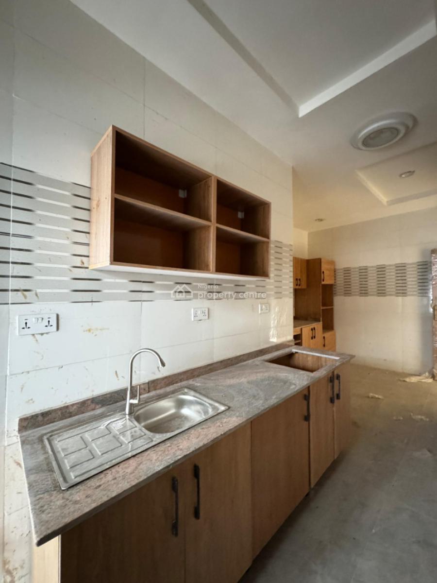 Beautiful Lovely 3 Bedroom Apartment, Yaba, Lagos, Block of Flats for Sale