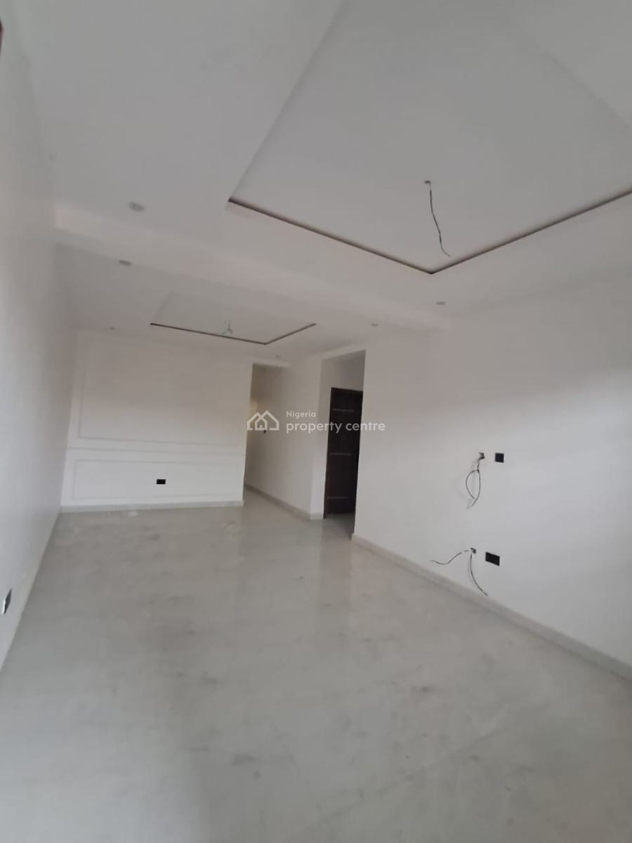 Luxurious 2-bedroom Flat, Igbo-efon, Lekki, Lagos, Flat / Apartment for Sale