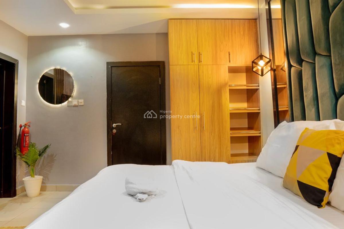 Lovely 3 Bedroom Duplex, Ikeja Gra, Ikeja, Lagos, Flat / Apartment Short Let