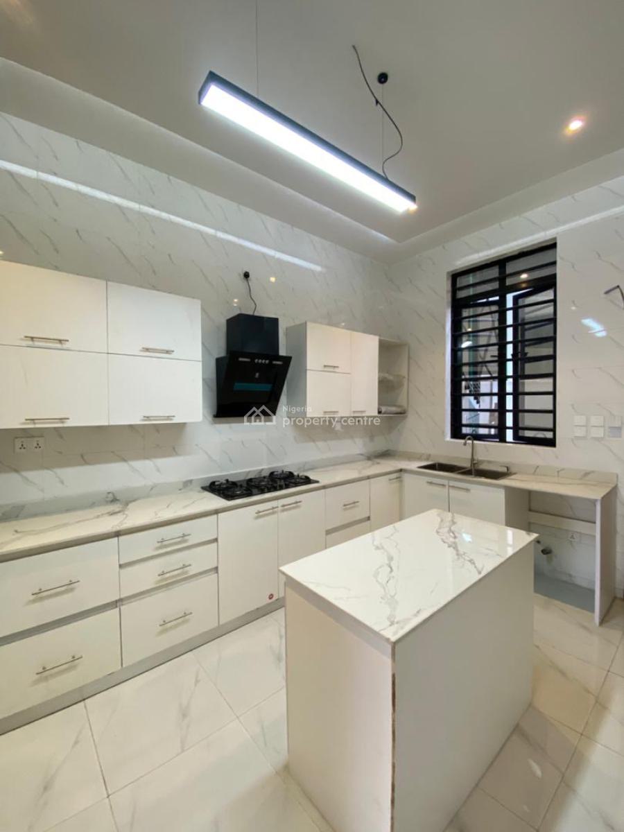 Lovely 4 Bedroom Semi Detached Duplex with Bq, Chevron, Lekki, Lagos, Semi-detached Duplex for Sale