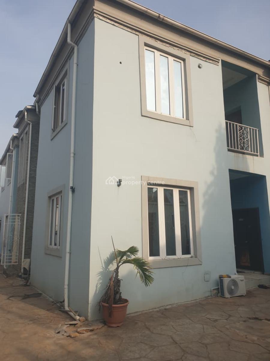 2 Bedroom Duplex, Gra Phase 2, Magodo, Lagos, Semi-detached Duplex for Rent