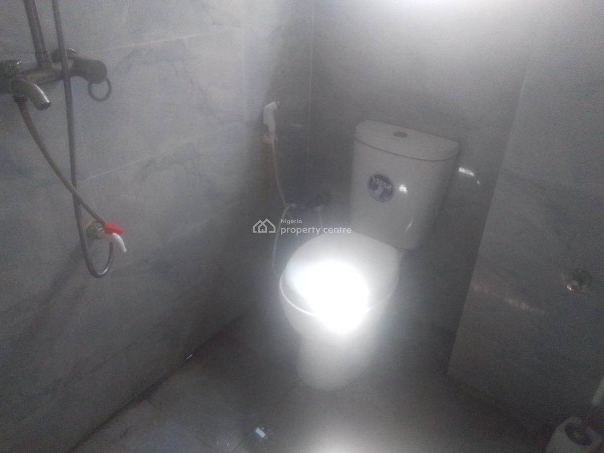 Spacious Luxury 2 Bedroom Flat with Excellent Features, Greenland Estate, Ogombo, Ajah, Lagos, Flat / Apartment for Rent