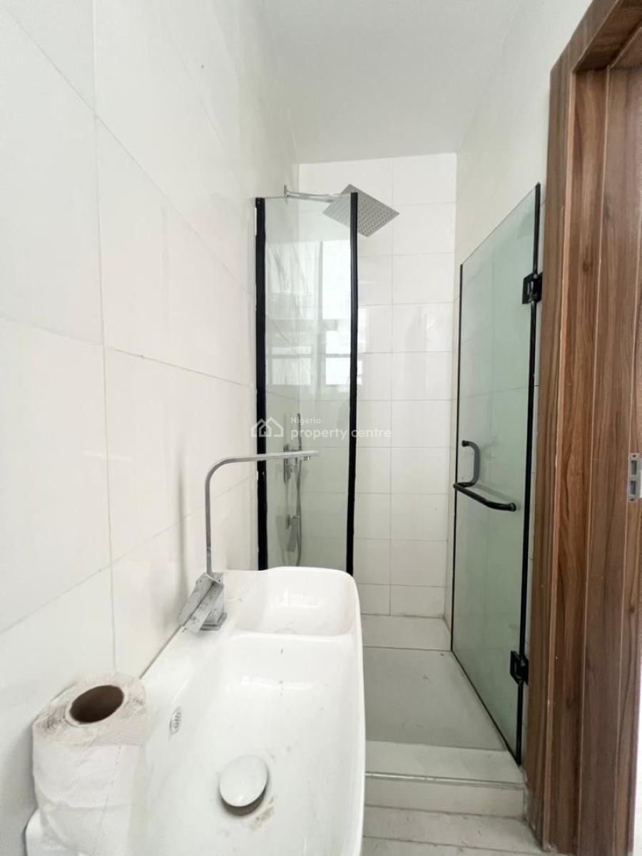 Spacious 1 Bedroom Apartment Available, Oniru, Victoria Island (vi), Lagos, Mini Flat (room and Parlour) for Sale