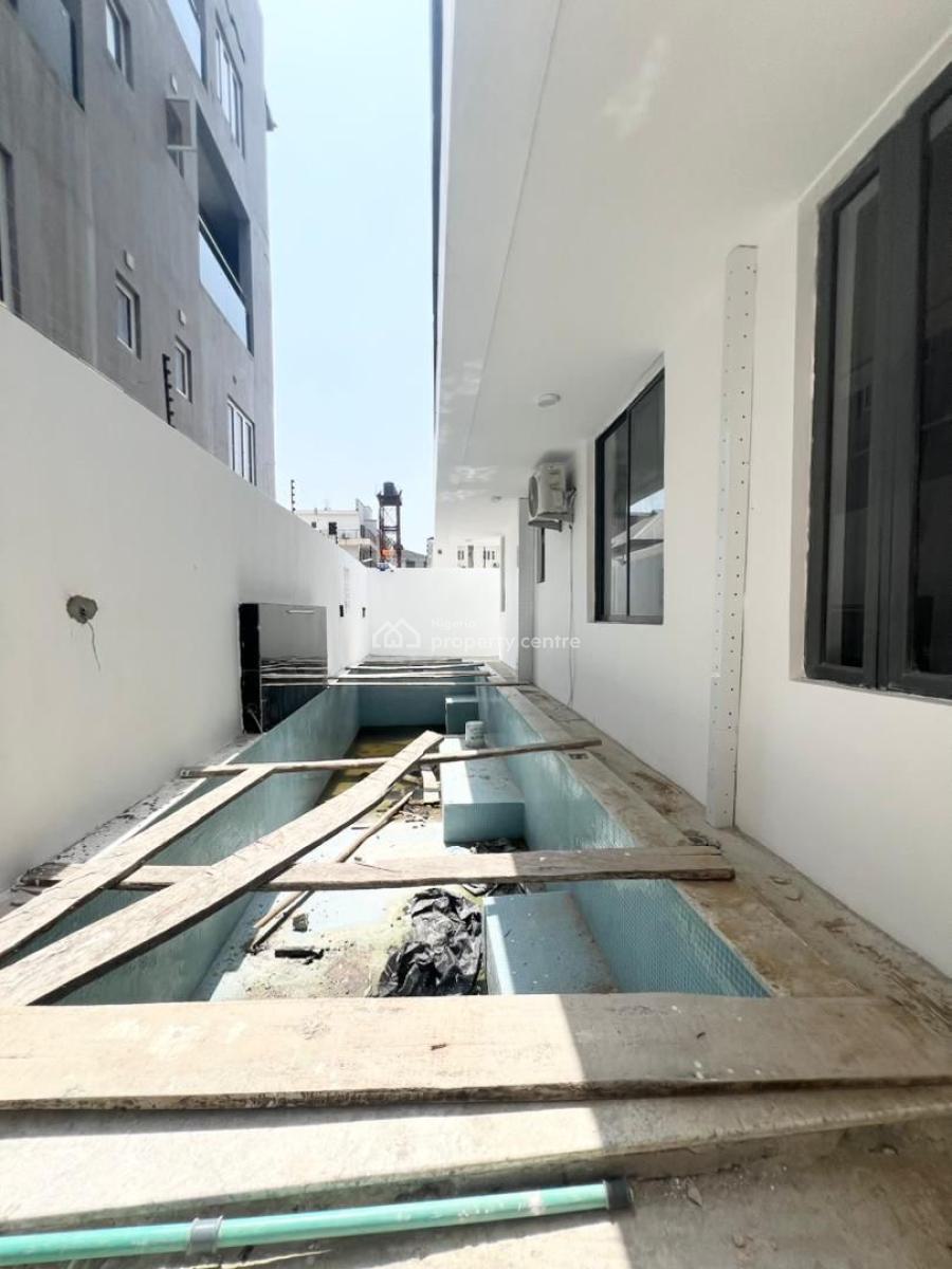 Spacious 1 Bedroom Apartment Available, Oniru, Victoria Island (vi), Lagos, Mini Flat (room and Parlour) for Sale