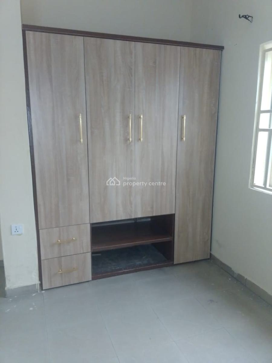 Beautiful 1 Bedroom Flat with Constant Light, Elisha Avenue Farm Road 2 Off G U Akeh Road, Eliozu, Port Harcourt, Rivers, Flat / Apartment for Rent