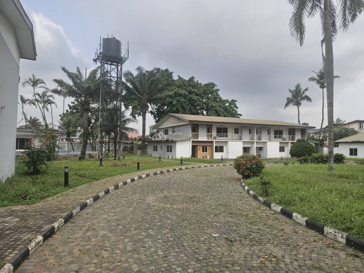 Bedroom Terraces, Ikeja, Lagos, Commercial Property for Rent