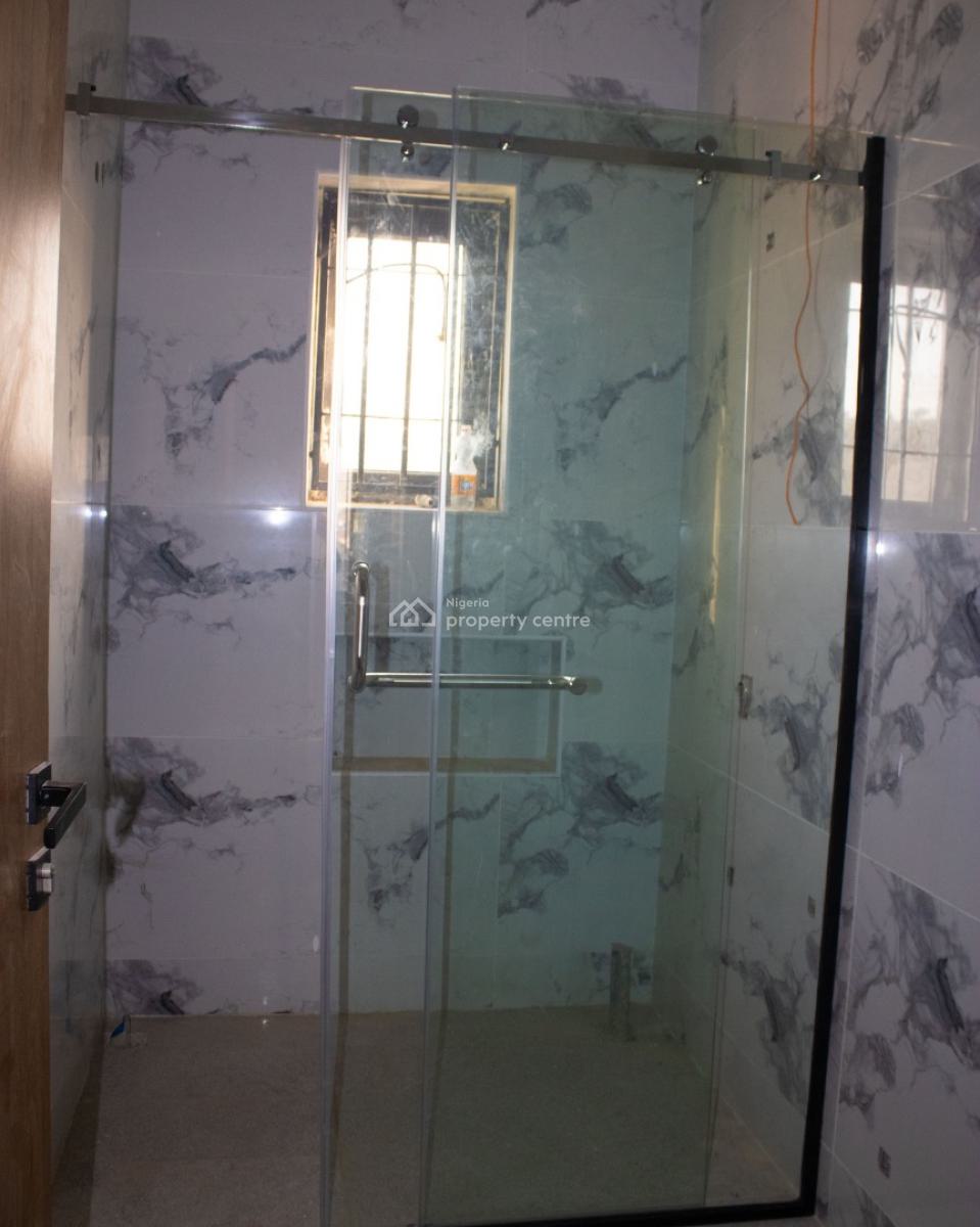 Luxury 5 Units Terraces, Guzape District, Abuja, Terraced Duplex for Sale