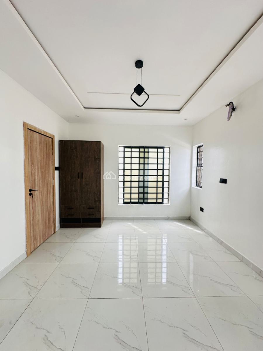 Newly Built 2 Bedroom Penthouse, Ologolo, Lekki, Lagos, Flat / Apartment for Sale