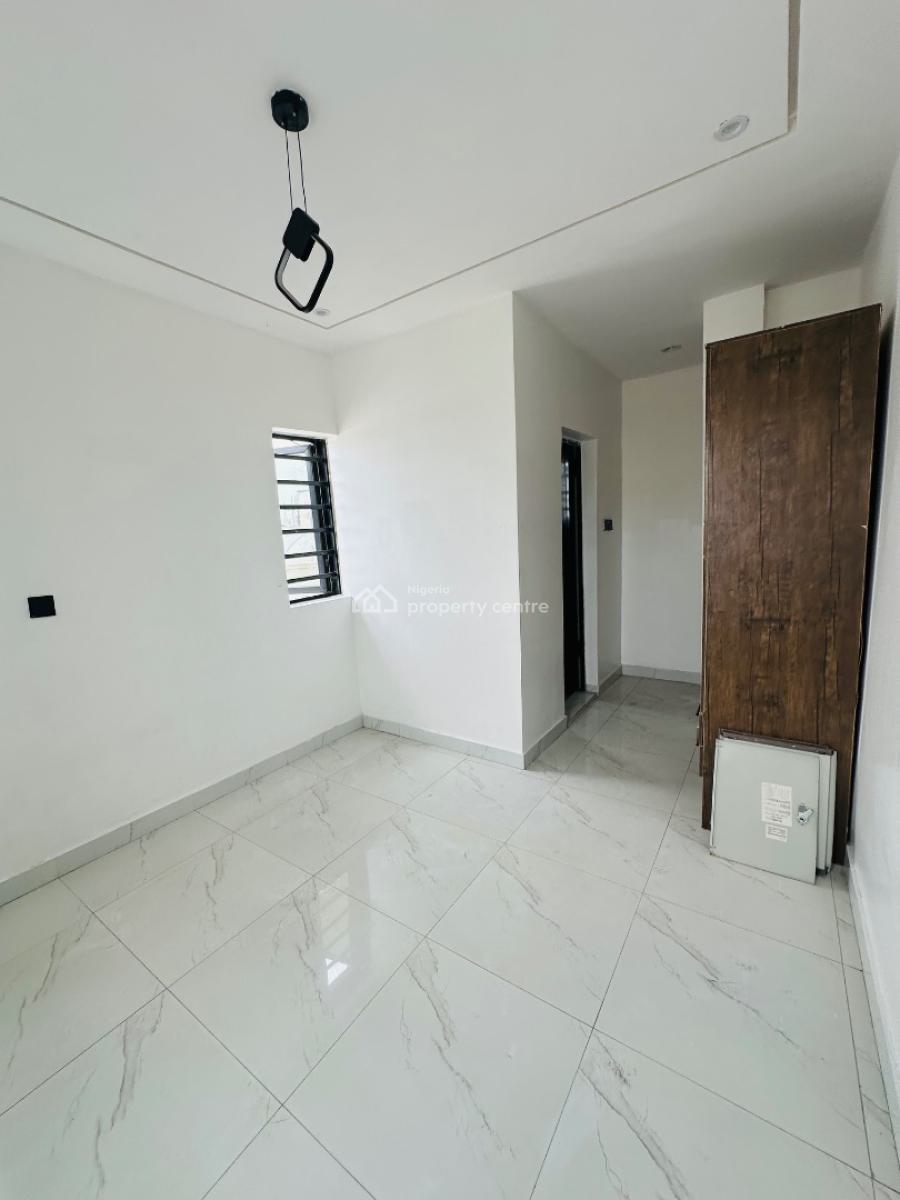 Newly Built 2 Bedroom Penthouse, Ologolo, Lekki, Lagos, Flat / Apartment for Sale