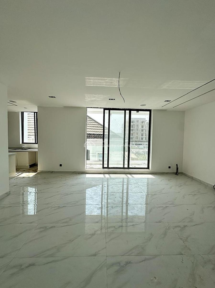 2 Bedroom, Freedom Way Off, Lekki Phase 1, Lekki, Lagos, Flat / Apartment for Sale