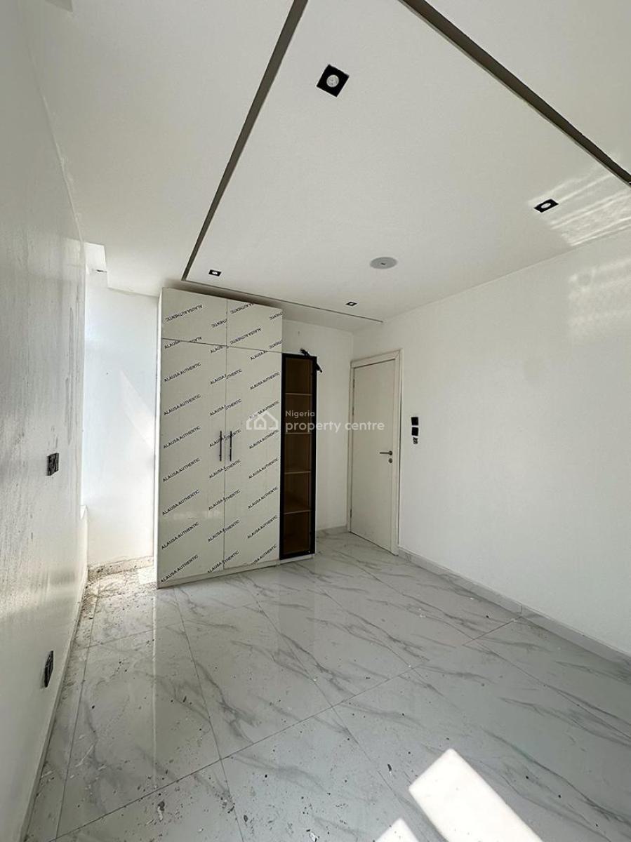 2 Bedroom, Freedom Way Off, Lekki Phase 1, Lekki, Lagos, Flat / Apartment for Sale