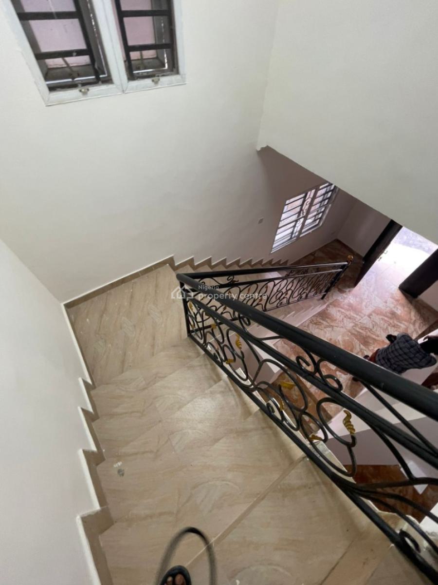 Standard 4 Bedroom Semi-detached Duplex, Ologolo, Lekki, Lagos, Flat / Apartment for Rent
