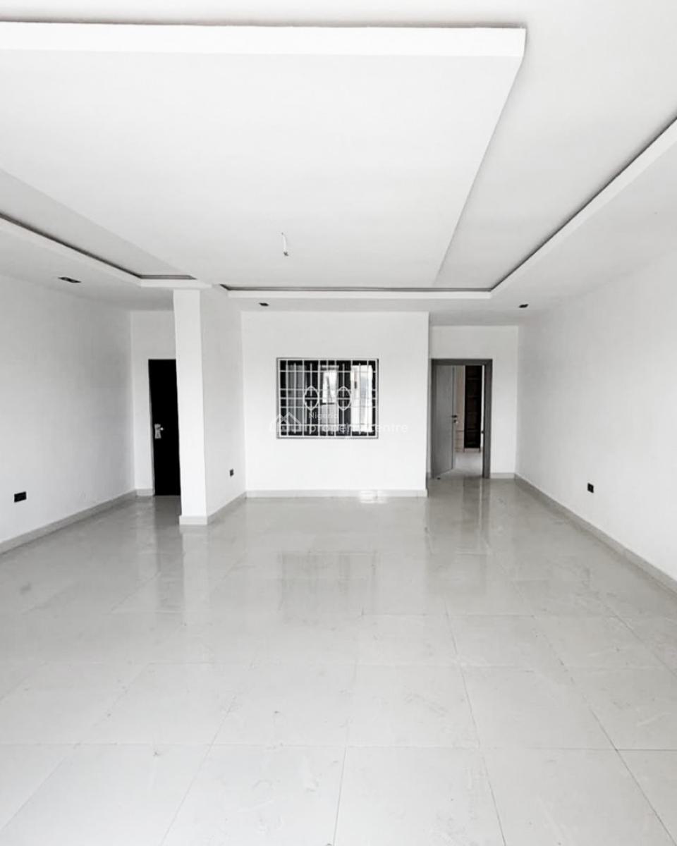 Luxurious 2 Bedroom Penthouse, Lugbe District, Abuja, Terraced Duplex for Sale
