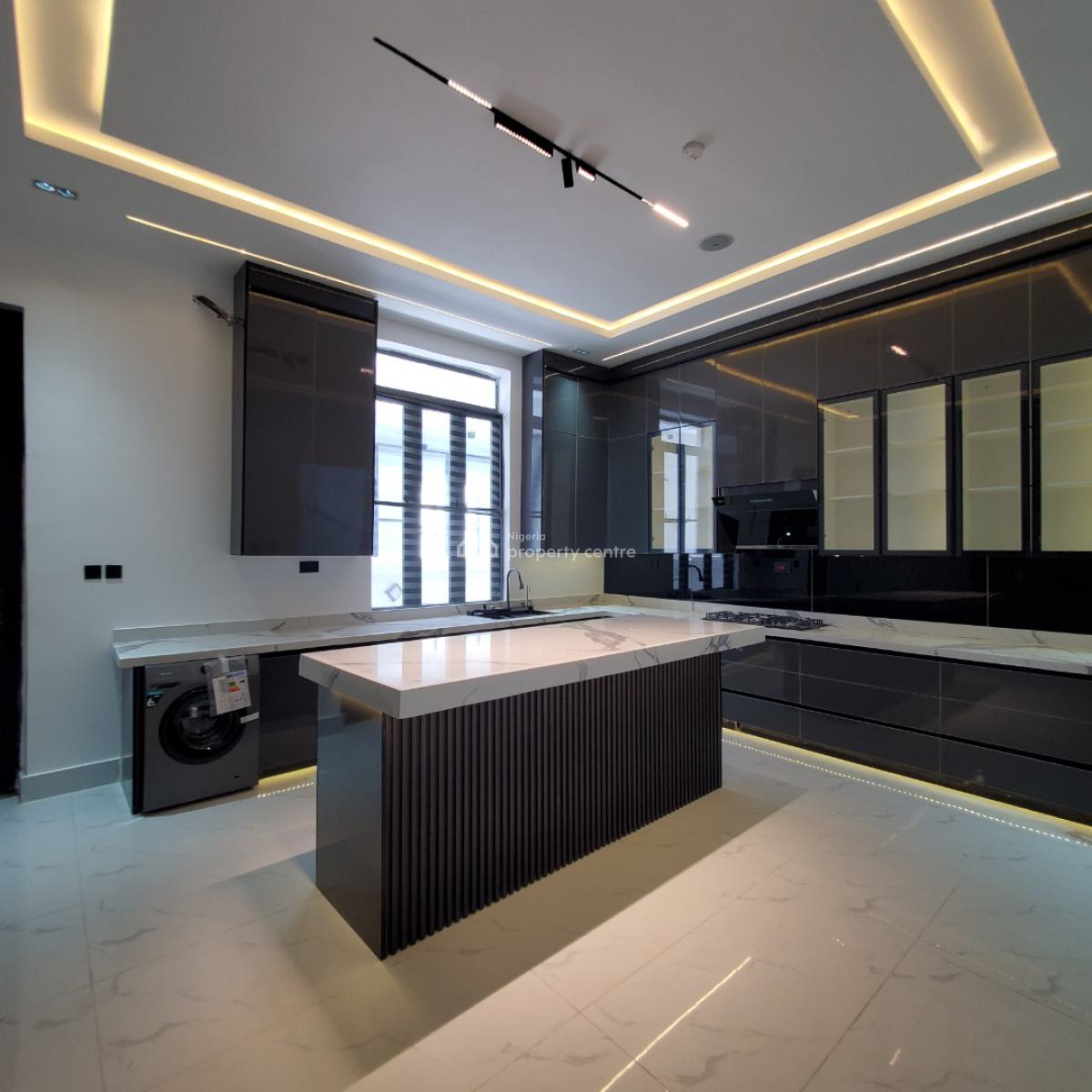 Excellent 5bedroom Duplex with a Pool,bq, Ikota, Lekki, Lagos, House for Sale