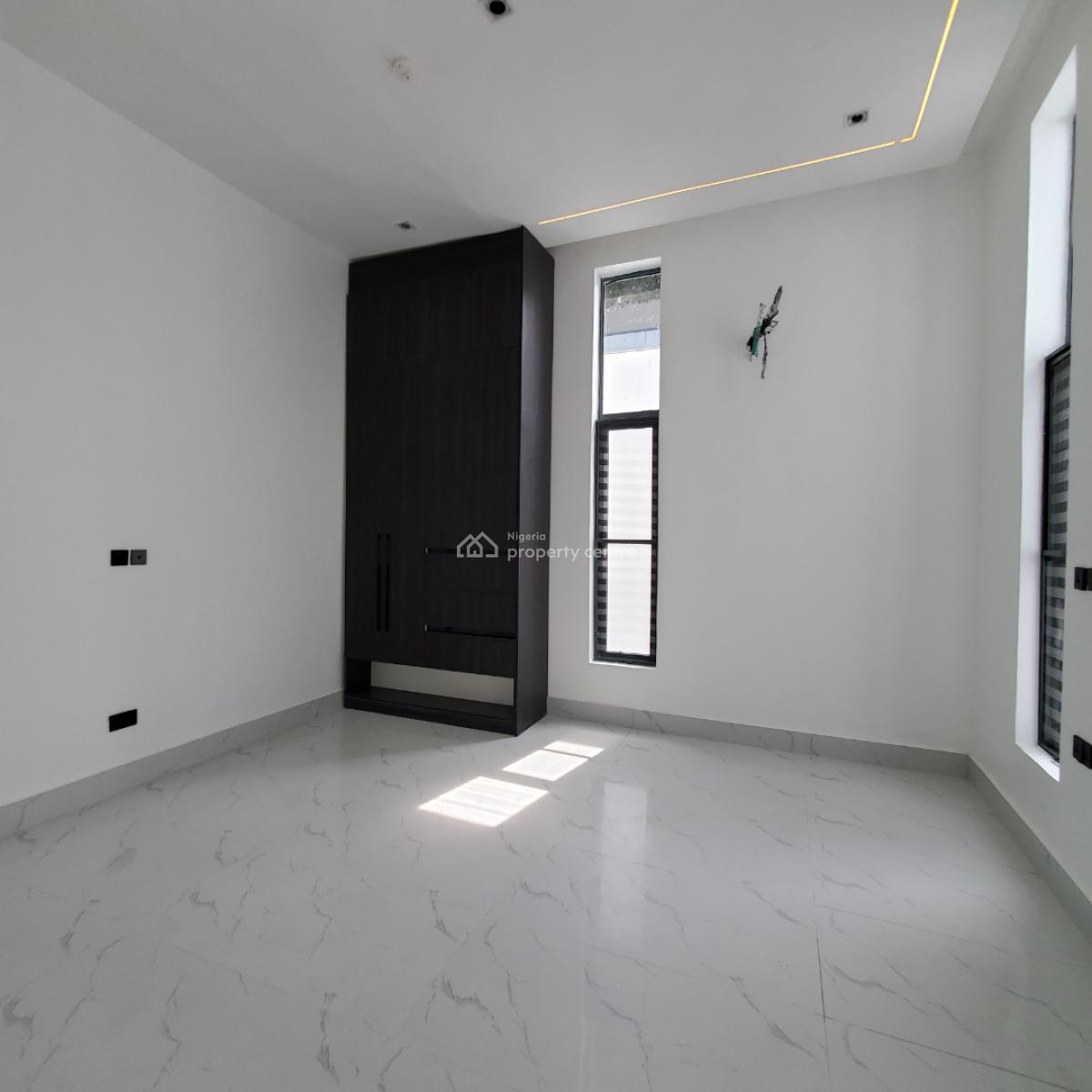 Excellent 5bedroom Duplex with a Pool,bq, Ikota, Lekki, Lagos, House for Sale