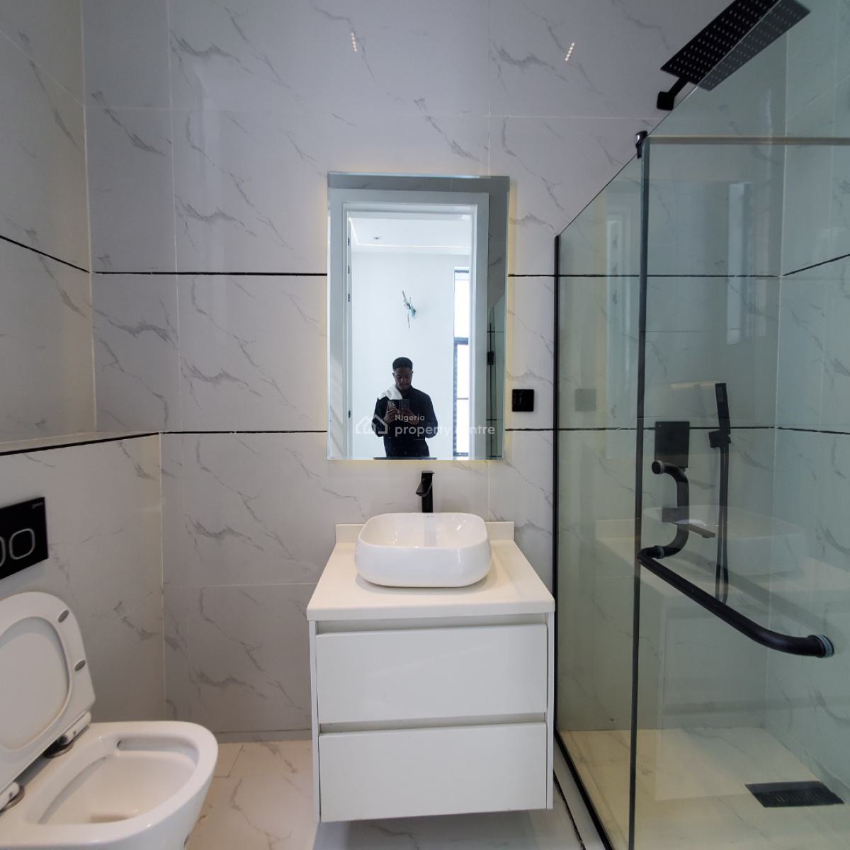 Excellent 5bedroom Duplex with a Pool,bq, Ikota, Lekki, Lagos, House for Sale