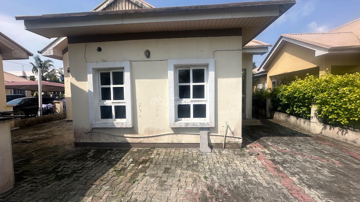 4 Bedroom Bungalow in a Serene & Serviced Gated Estate, Northern Foreshore Estate, Chevron Drive, Lekki, Lagos, Detached Bungalow for Rent