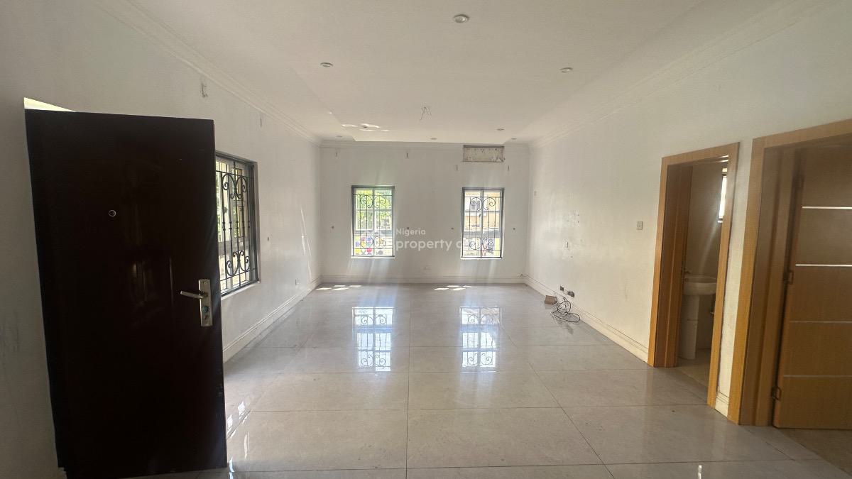 4 Bedroom Bungalow in a Serene & Serviced Gated Estate, Northern Foreshore Estate, Chevron Drive, Lekki, Lagos, Detached Bungalow for Rent