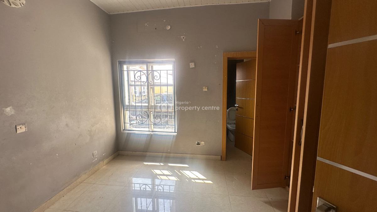 4 Bedroom Bungalow in a Serene & Serviced Gated Estate, Northern Foreshore Estate, Chevron Drive, Lekki, Lagos, Detached Bungalow for Rent