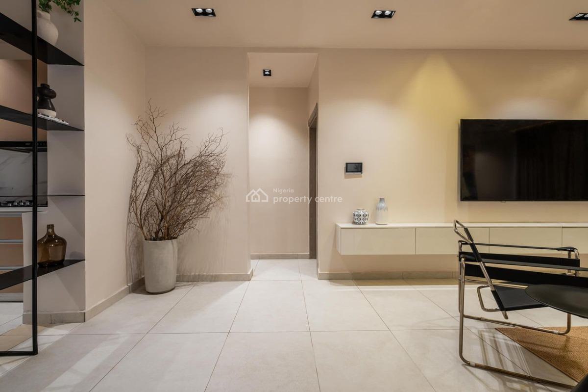 Luxury 2 Bedroom Apartment, Off Admiralty Way, Lekki Phase 1, Lekki, Lagos, Flat / Apartment Short Let