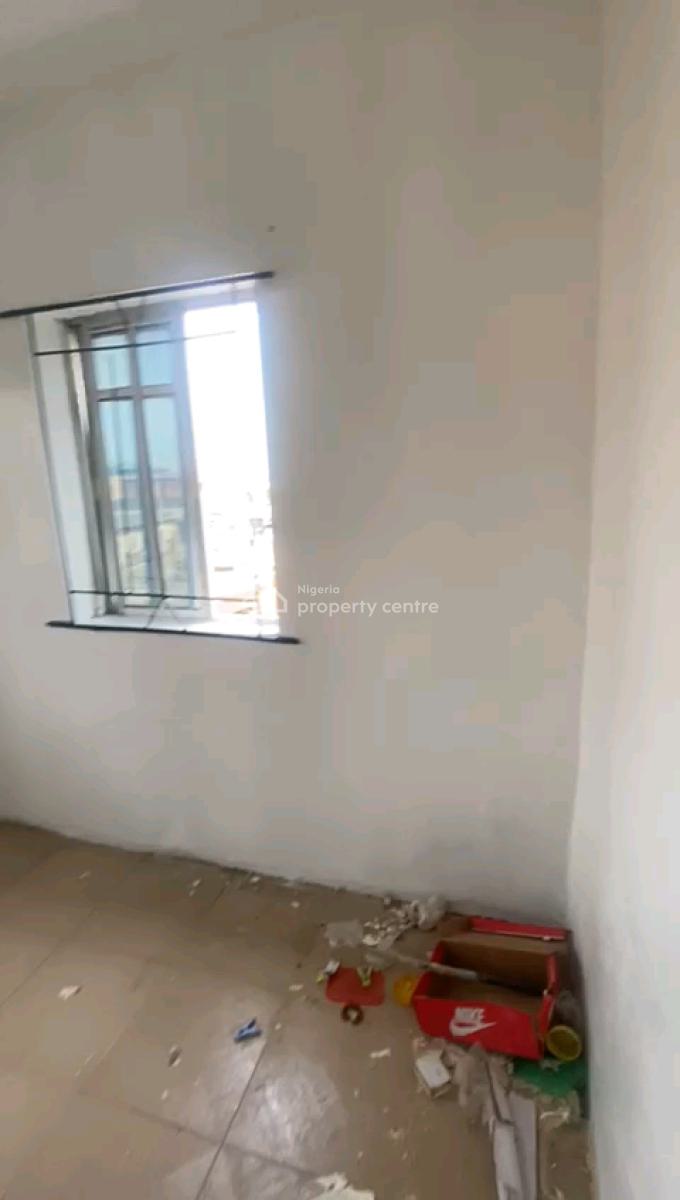 Decent Mini Upflat with 1t1b All Tilled with Kitchen Cabs, Adeniji Street, Ladilak, Shomolu, Lagos, Mini Flat (room and Parlour) for Rent