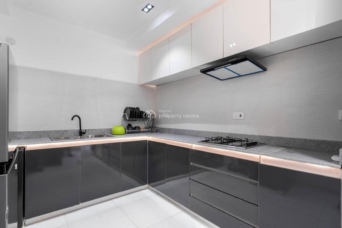 Luxury 2 Bedroom Apartment, Lekki Phase 1, Lekki, Lagos, Flat / Apartment Short Let