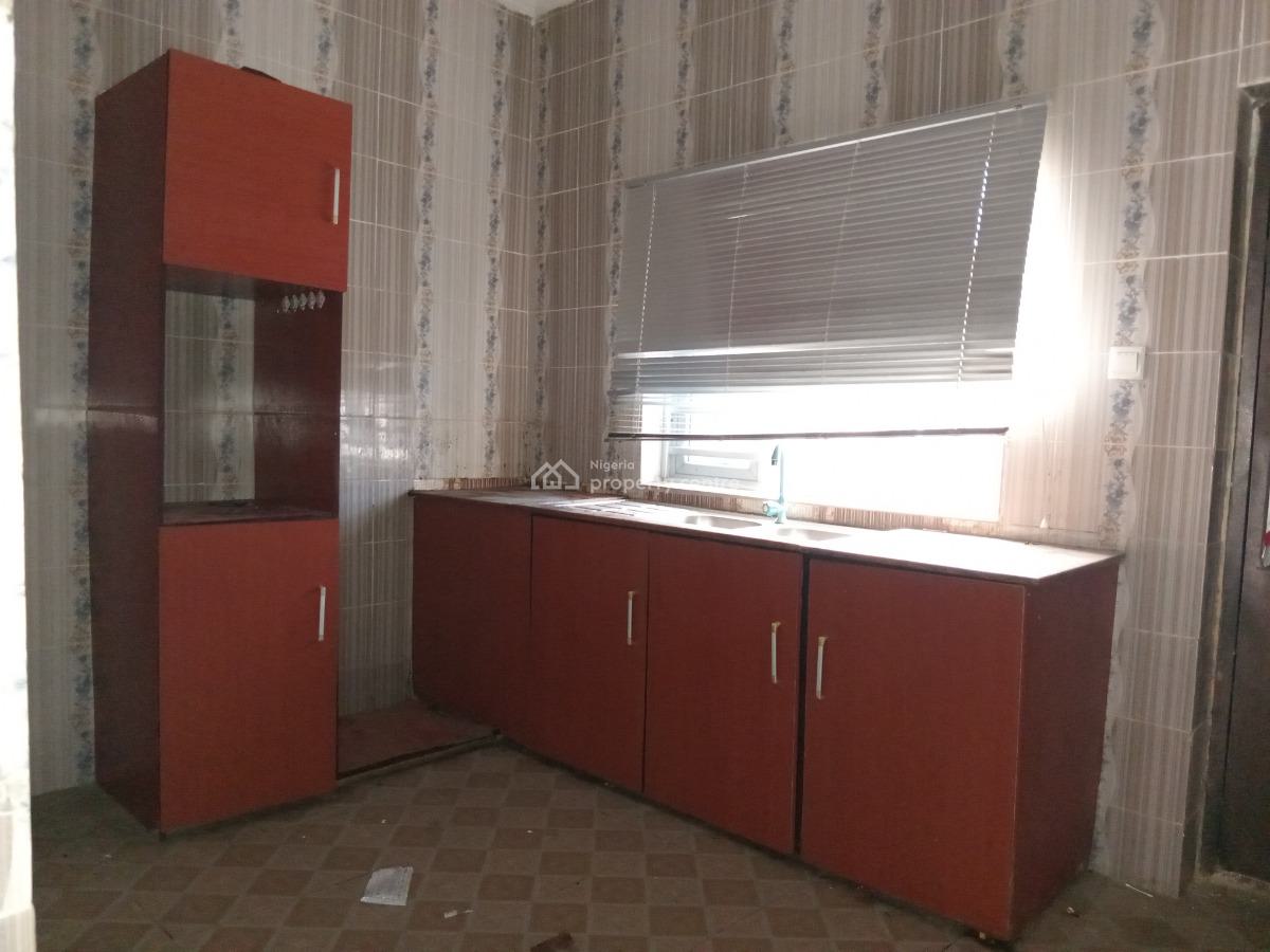 2 Bedroom Flat Downstairs with 2 Toilet, Thera Annex Estate, Sangotedo, Ajah, Lagos, Flat / Apartment for Rent