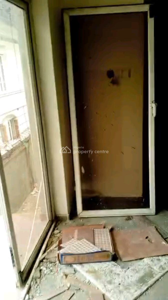 Standard 3 Bedroom Flat, Atunrase Estate, Gbagada, Lagos, Flat / Apartment for Rent