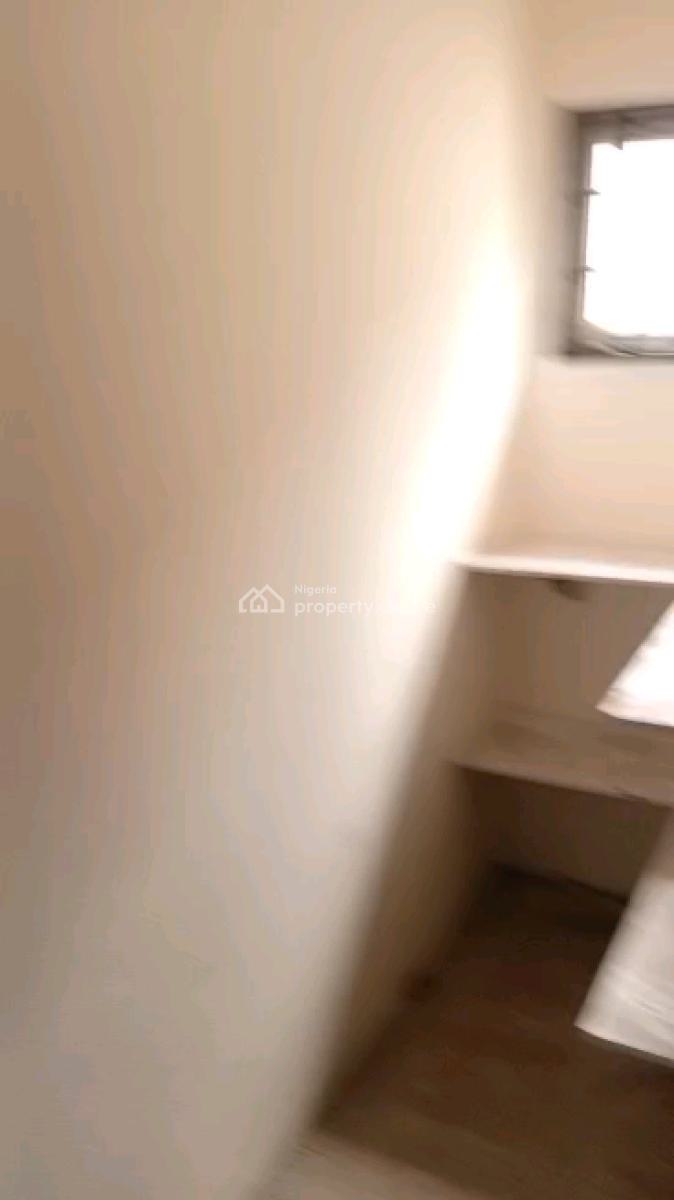Standard 3 Bedroom Flat, Atunrase Estate, Gbagada, Lagos, Flat / Apartment for Rent
