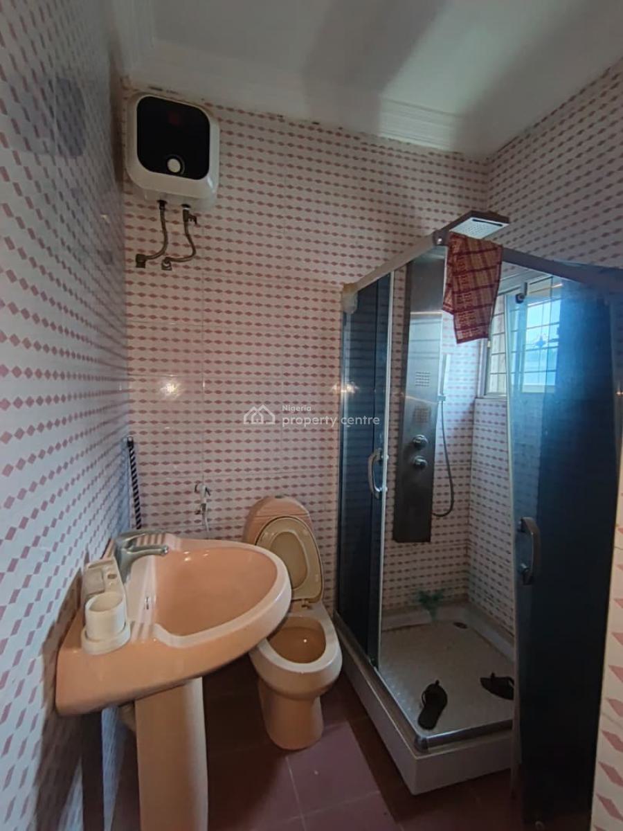 5 Bedroom Bungalow, Igbe Laara, Ikorodu, Lagos, Flat / Apartment for Rent