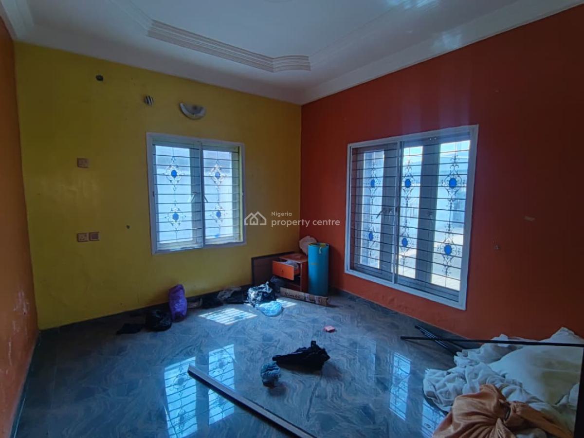 5 Bedroom Bungalow, Igbe Laara, Ikorodu, Lagos, Flat / Apartment for Rent