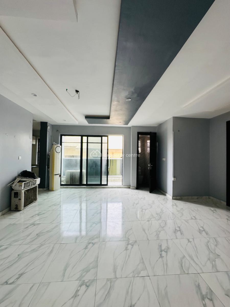 Neatly Built 2 Bedroom Apartment, Ologolo, Lekki, Lagos, Flat / Apartment for Sale