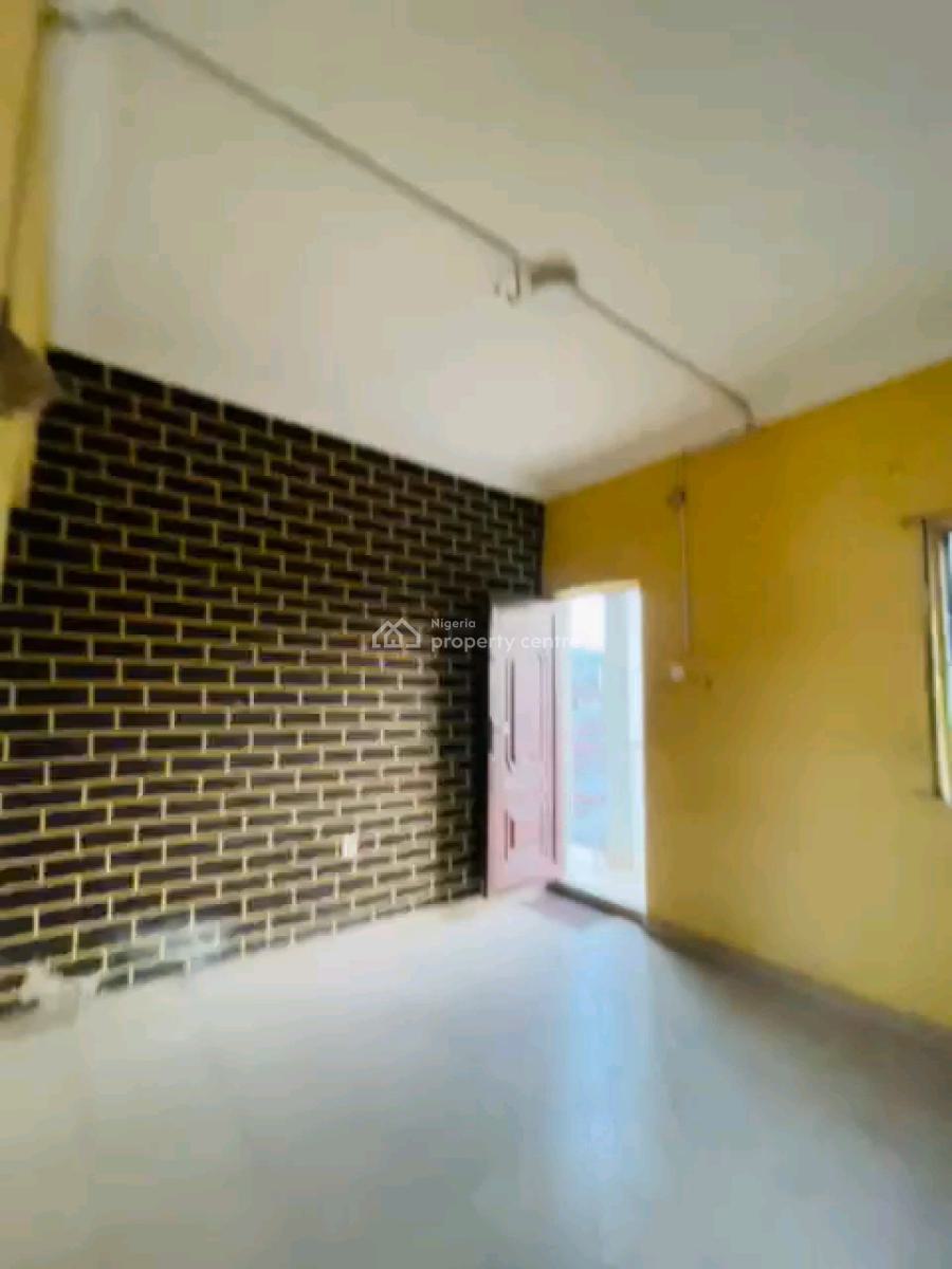 Standard Room Self Contain, Off Market Street, Shomolu, Lagos, Self Contain (single Rooms) for Rent