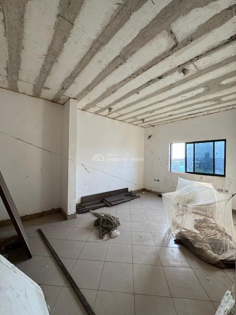 Contemporary 3bedroom Apartment with Store in a Secured Area, Beautiful 3bedroom Apartment in a Secured Area, Yaba, Lagos, Block of Flats for Sale