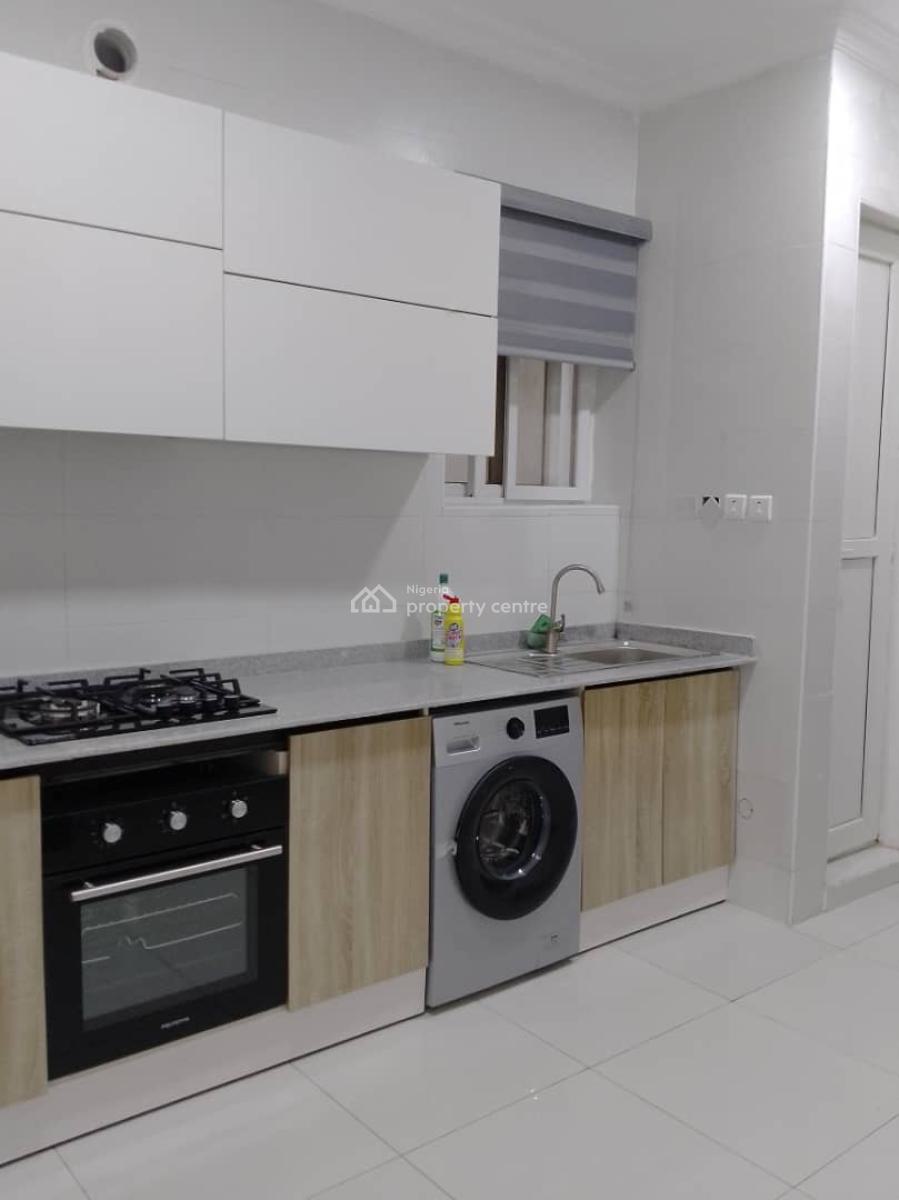 Beautiful 1 Bedroom Maisonette with Top Notch Amenities, Lekki Phase 1, Lekki, Lagos, Flat / Apartment Short Let