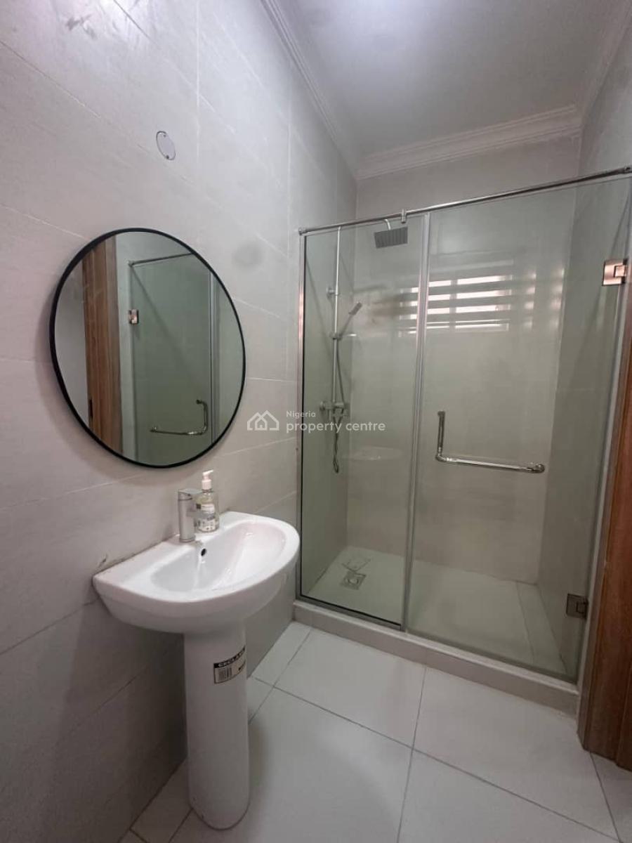 Beautiful 1 Bedroom Maisonette with Top Notch Amenities, Lekki Phase 1, Lekki, Lagos, Flat / Apartment Short Let