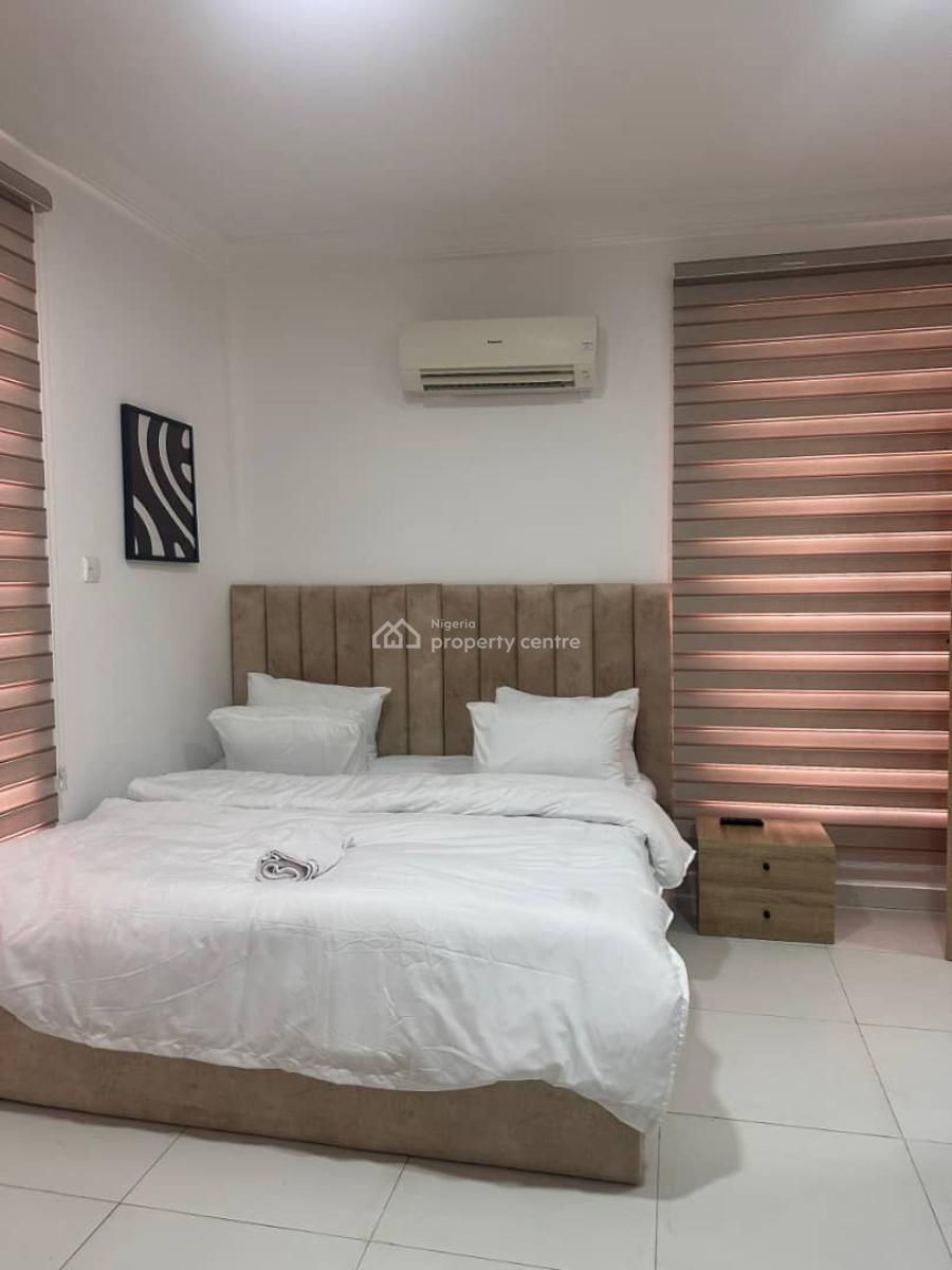 Beautiful 1 Bedroom Maisonette with Top Notch Amenities, Lekki Phase 1, Lekki, Lagos, Flat / Apartment Short Let
