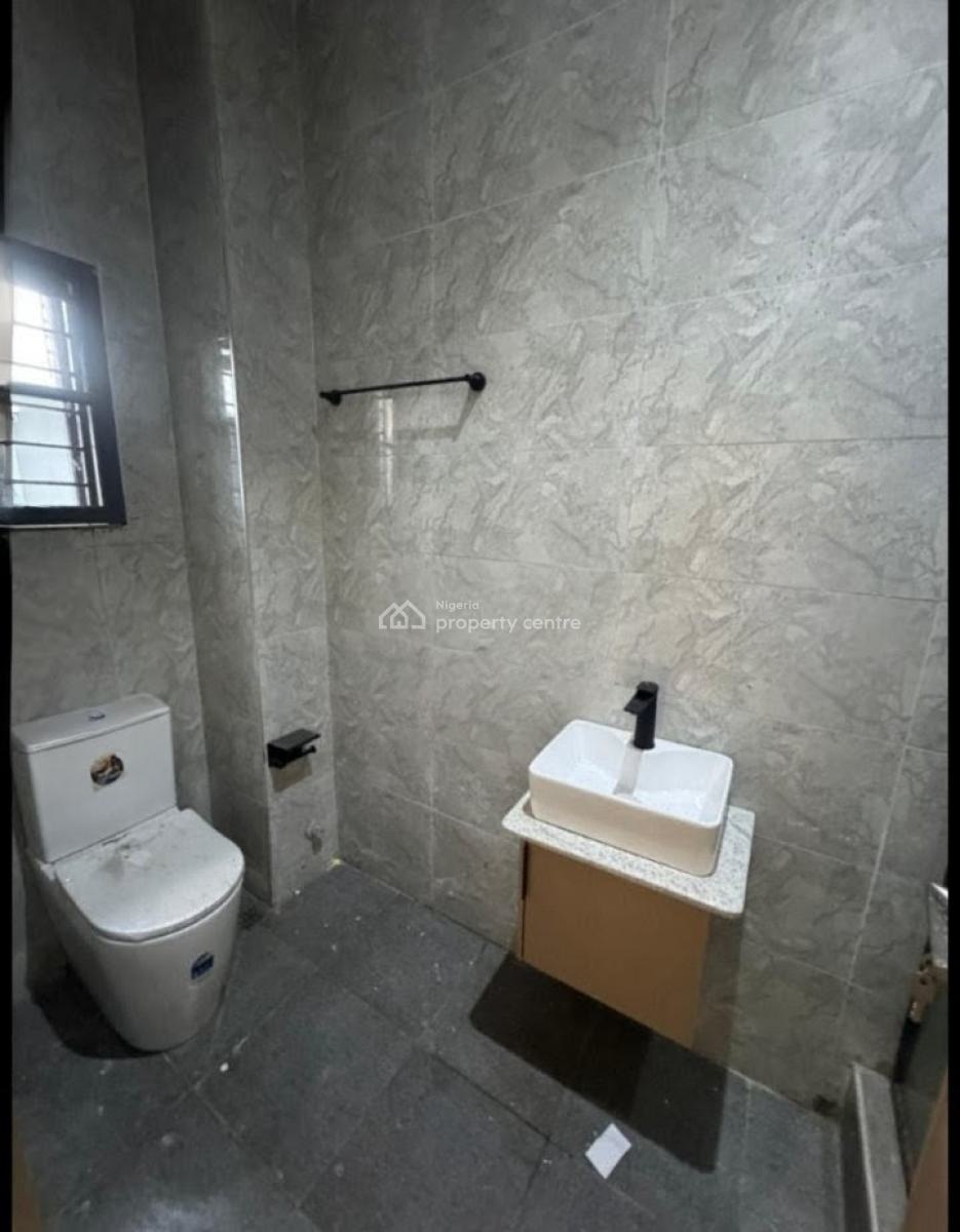 This Is a Lovely 3 Bedroom Apartment, Oniru, Victoria Island (vi), Lagos, Flat / Apartment for Rent