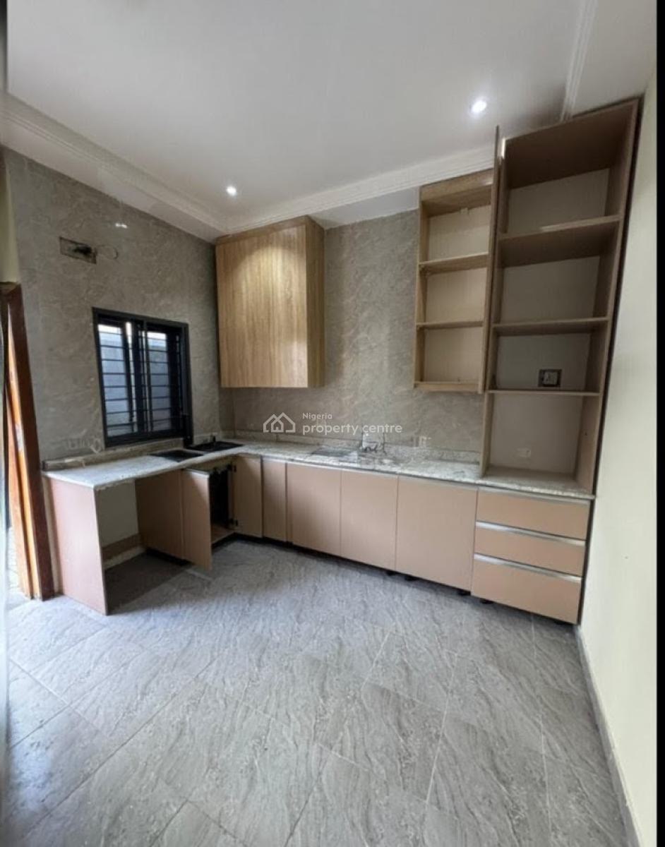 This Is a Lovely 3 Bedroom Apartment, Oniru, Victoria Island (vi), Lagos, Flat / Apartment for Rent