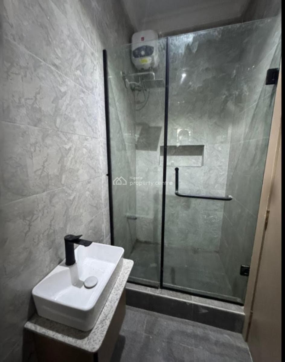 This Is a Lovely 3 Bedroom Apartment, Oniru, Victoria Island (vi), Lagos, Flat / Apartment for Rent