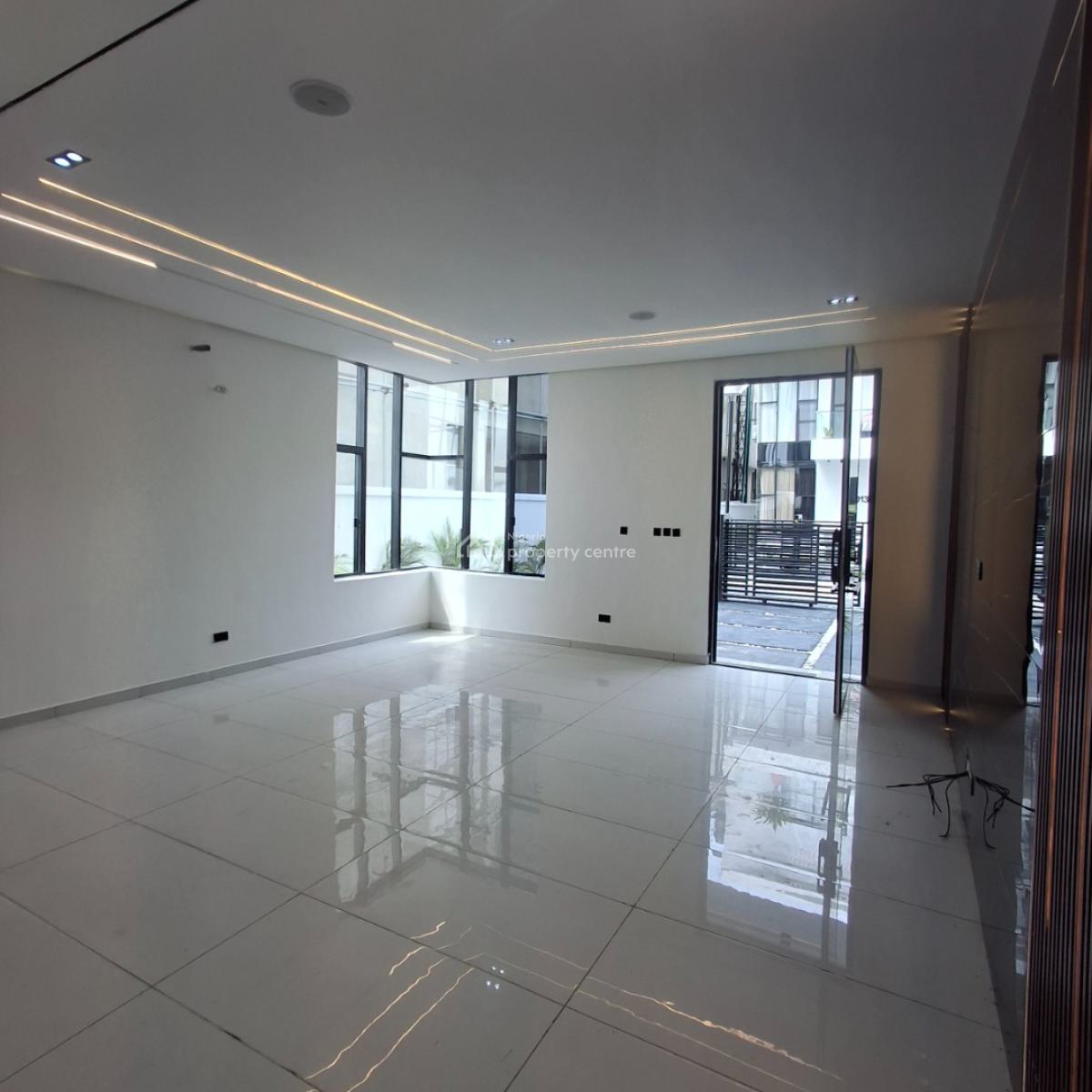 Four Bedroom Semi Detached Duplex, Orchid Road, Lafiaji, Lekki, Lagos, Semi-detached Duplex for Sale