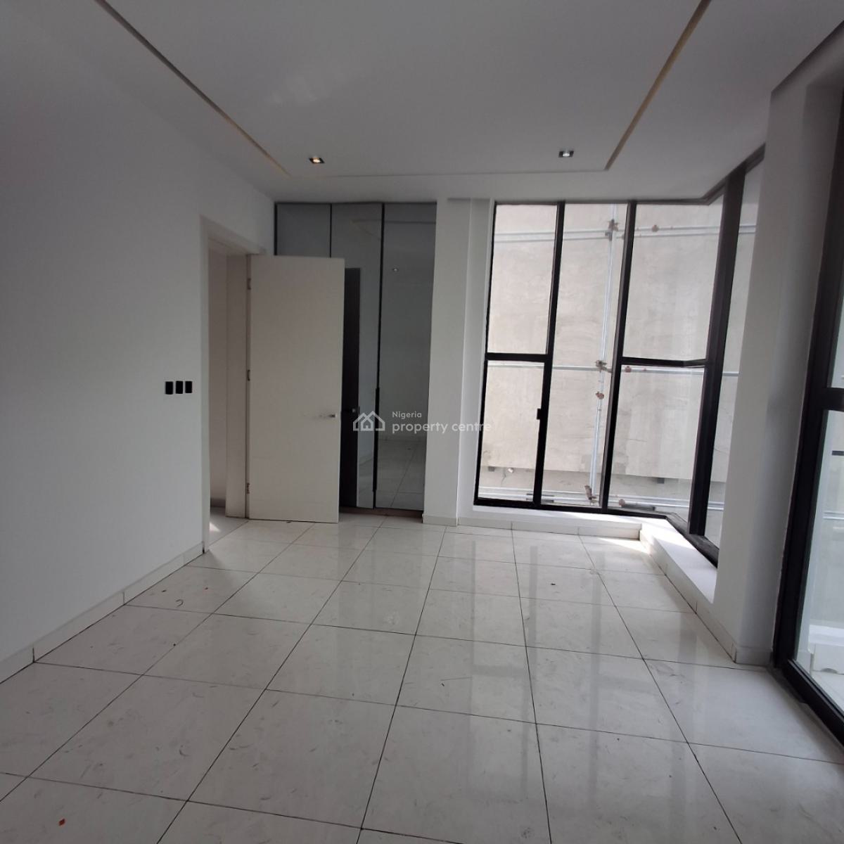 Four Bedroom Semi Detached Duplex, Orchid Road, Lafiaji, Lekki, Lagos, Semi-detached Duplex for Sale