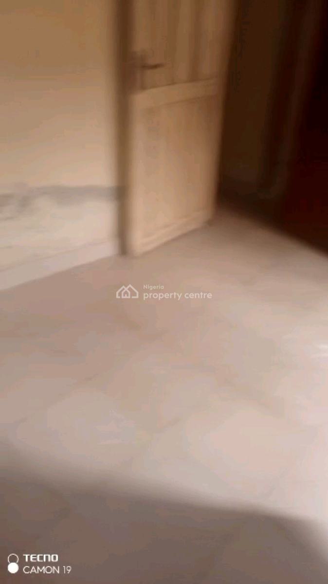 Standard Mini Flat with 2 Toilets and Bath, Off Shobande Street, Akoka, Yaba, Lagos, Mini Flat (room and Parlour) for Rent