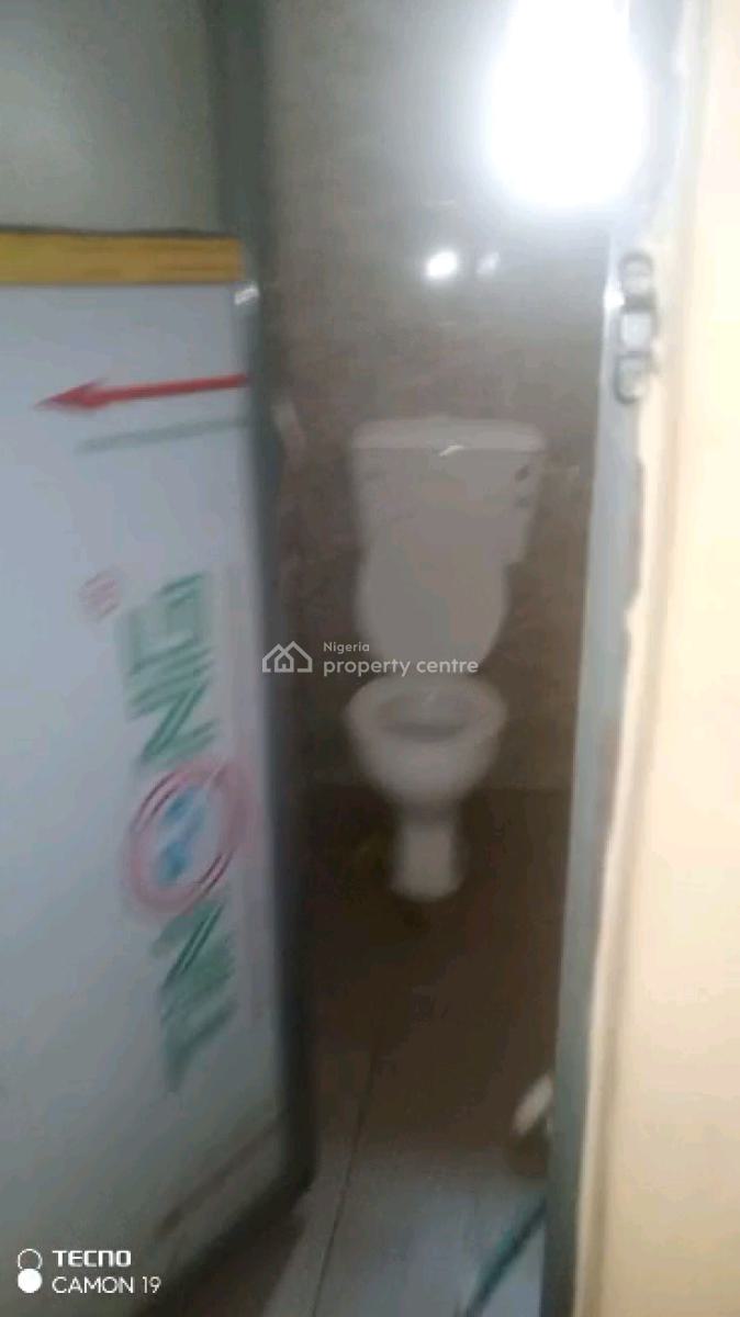Standard Mini Flat with 2 Toilets and Bath, Off Shobande Street, Akoka, Yaba, Lagos, Mini Flat (room and Parlour) for Rent