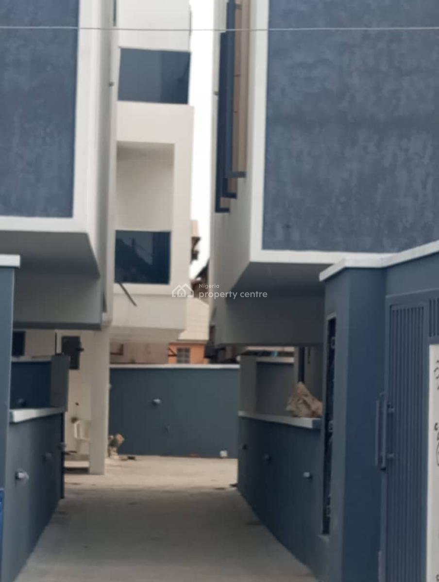 3 Units of 5 Bedrooms Detached Houses with Bq, Omole Phase 1, Ikeja, Lagos, Detached Duplex for Sale