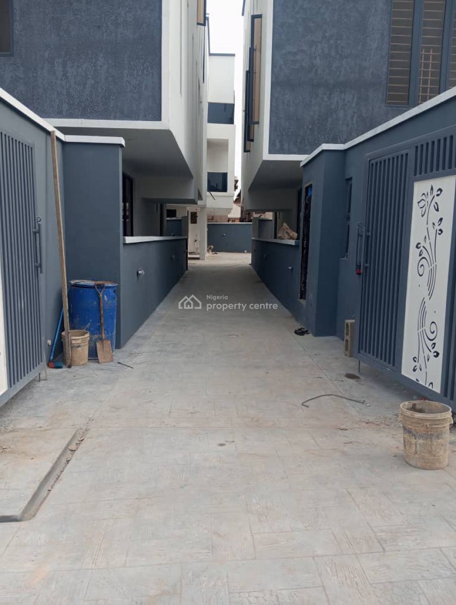 3 Units of 5 Bedrooms Detached Houses with Bq, Omole Phase 1, Ikeja, Lagos, Detached Duplex for Sale