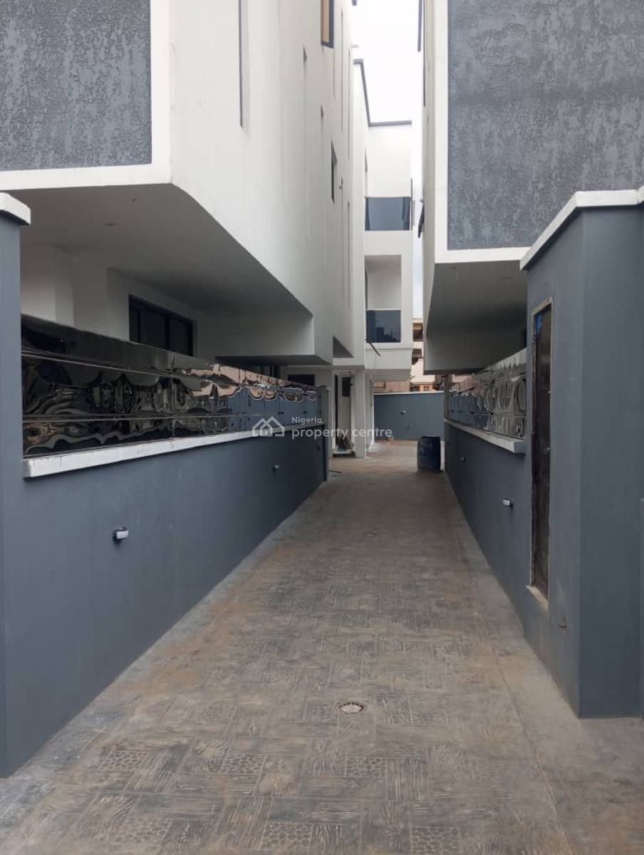 3 Units of 5 Bedrooms Detached Houses with Bq, Omole Phase 1, Ikeja, Lagos, Detached Duplex for Sale
